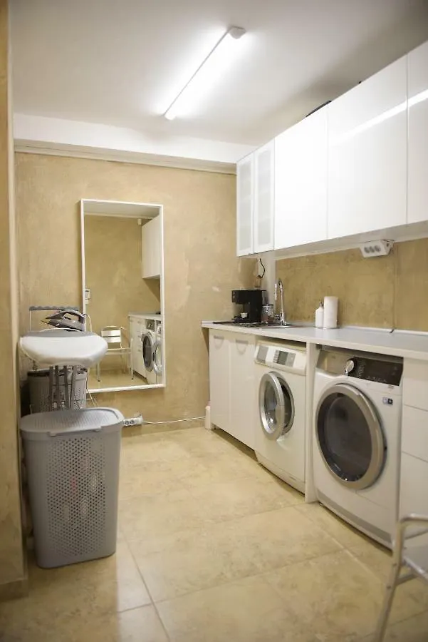 Derelli Deluxe And Derelli Adorable Apartments Sofia Bulgaria
