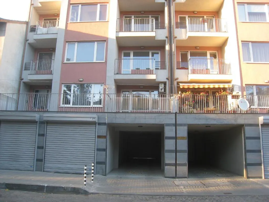 Derelli Deluxe And Derelli Adorable Apartments София 0*,  Болгария